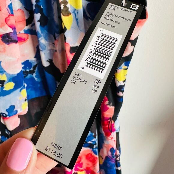 NWT Tahari ASL Petite Floral Chiffon Dress 6P MSRP $118 - Picture 3 of 7